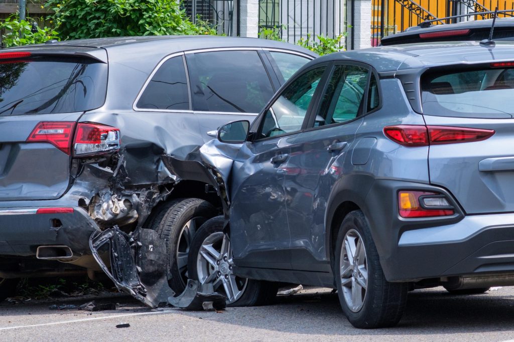 The Common Reasons for Car Accidents, according to Birmingham Lawyers